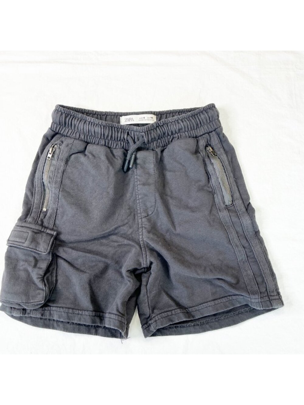 Zara Boys Black Cargo Shorts Size 6 Elastic Waist & Zipper Pockets 100% Cotton